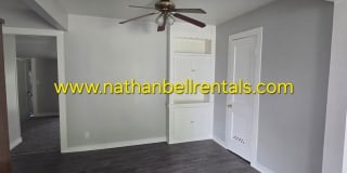 Single-Family Home: 3 Bed, 2 Bath Gallery 13