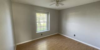 1409 SW 11th Pl Gallery 12