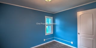 7611 Northcote Avenue Gallery 13