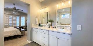 ***500 Move in Special*** Beautiful Single Family home with Large Backyard Gallery 11