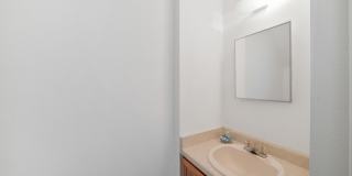 12811 HUNTING BEAR Gallery 17