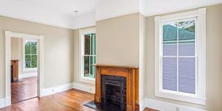 212 W 40th Street Gallery 12