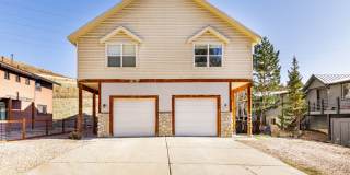Spacious 3-Bedroom Mountain Home in Summit Park Gallery 1