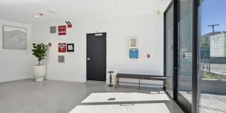 1915 Park Gallery 17