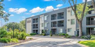 Hillsborough Apartments Gallery 2