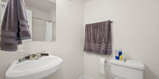 Spacious lot with no back house! Gallery 26