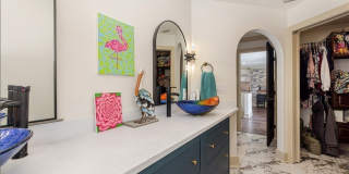 2507 LAKEVIEW Drive Gallery 32