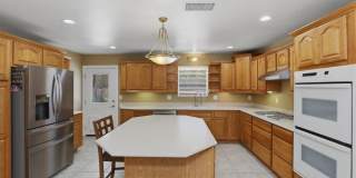 16540 Wagon Wheel Gallery 17