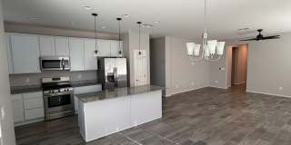 Three Bedroom Two Bath Home with A Den Gallery 5