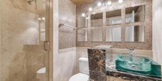 1944 Granemore Street Gallery 33