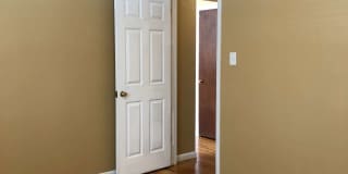 1920 Clearview Avenue Unit 1920 Gallery 8