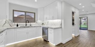 4760 W WAHALLA Lane Gallery 5