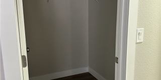 2181 Hussium Hills Street Gallery 50