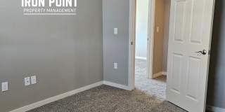 JE885 Gallery 24