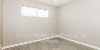100 W Gary Drive Gallery 11
