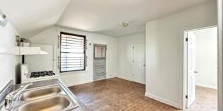 1607 McVicker Gallery 6