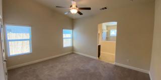 Immaculate like New Home in the gated Windmills at Tule Heights! Gallery 14