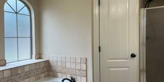 Close to Barksdale Air Force Base... Gated Community with Community Pool.. Gallery 10