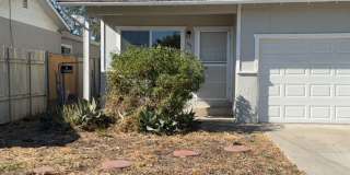 Lakeport 2 Bedroom 1 Bath Duplex Gallery 1