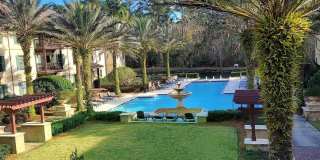 955 REGISTRY Boulevard Gallery 1