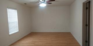 1407 North Cherry Street Gallery 17