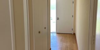 3 Bedrooms One Floor Ranch House with 2 car attached garage in Lyndhurst Gallery 36