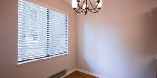 Richmond Marina Bay Condo In Gated Community Gallery 7