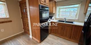 3 Bedroom with Detached Garage and Office! Gallery 10