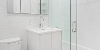 118 E 27th St Gallery 3