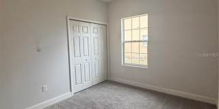 423 CHURCHILL COURT Gallery 16