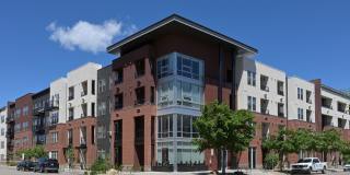 21 Fitzsimons Apartment Homes Gallery 25