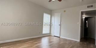 733 Riverside Dr Gallery 17