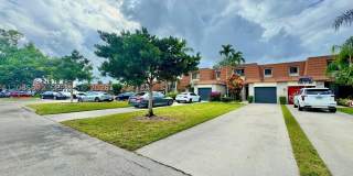 1415 SW 110th Way Gallery 1