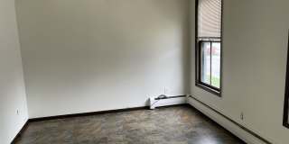 545 Hamilton Street Gallery 7