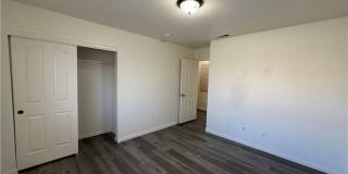 2706 Chokecherry Avenue Gallery 27