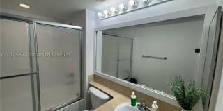 1155 Brickell Bay Dr Gallery 17