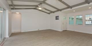 Fully Renovated 4BD in Kuli'ou'ou Valley, Garage-Driveway, Spacious Yard, and Work Shed PETS ALLOWED Gallery 9