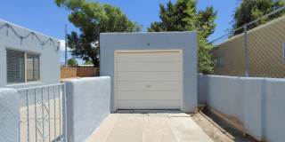 Charming 4 Bed 3 Bath Home Near UNM! Gallery 22