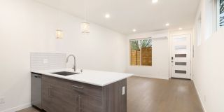 West Seattle Townhome - 2 Bedroom PLUS Den Gallery 8