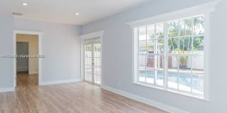 5520 Hayes Street Gallery 15