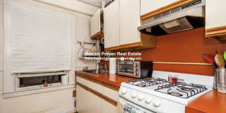 94 West Cedar Gallery 4