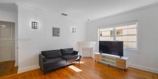 1535 Meridian Ave Gallery 1