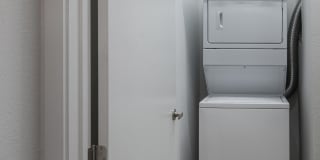 20 Midtown Gallery 25