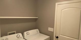 3 Bedroom 2 Bath home in LEXINGTON. Gallery 21