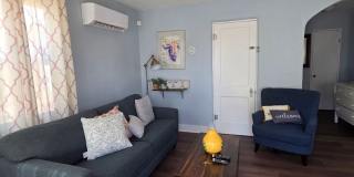 1521 Gold Gallery 4