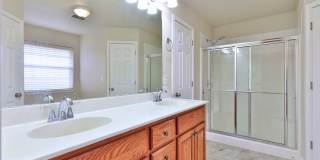 3/2/2 near Golf Course! Gallery 27