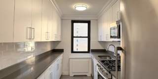 142 E 16th St Gallery 4