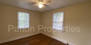 English Heights Gallery 11