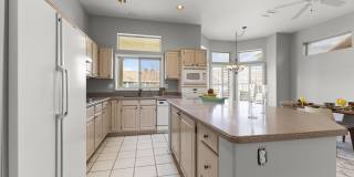 15704 W Sentinel Drive Gallery 6