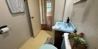 3 bed, 1.5 bath home for rent in West Waterloo Gallery 26